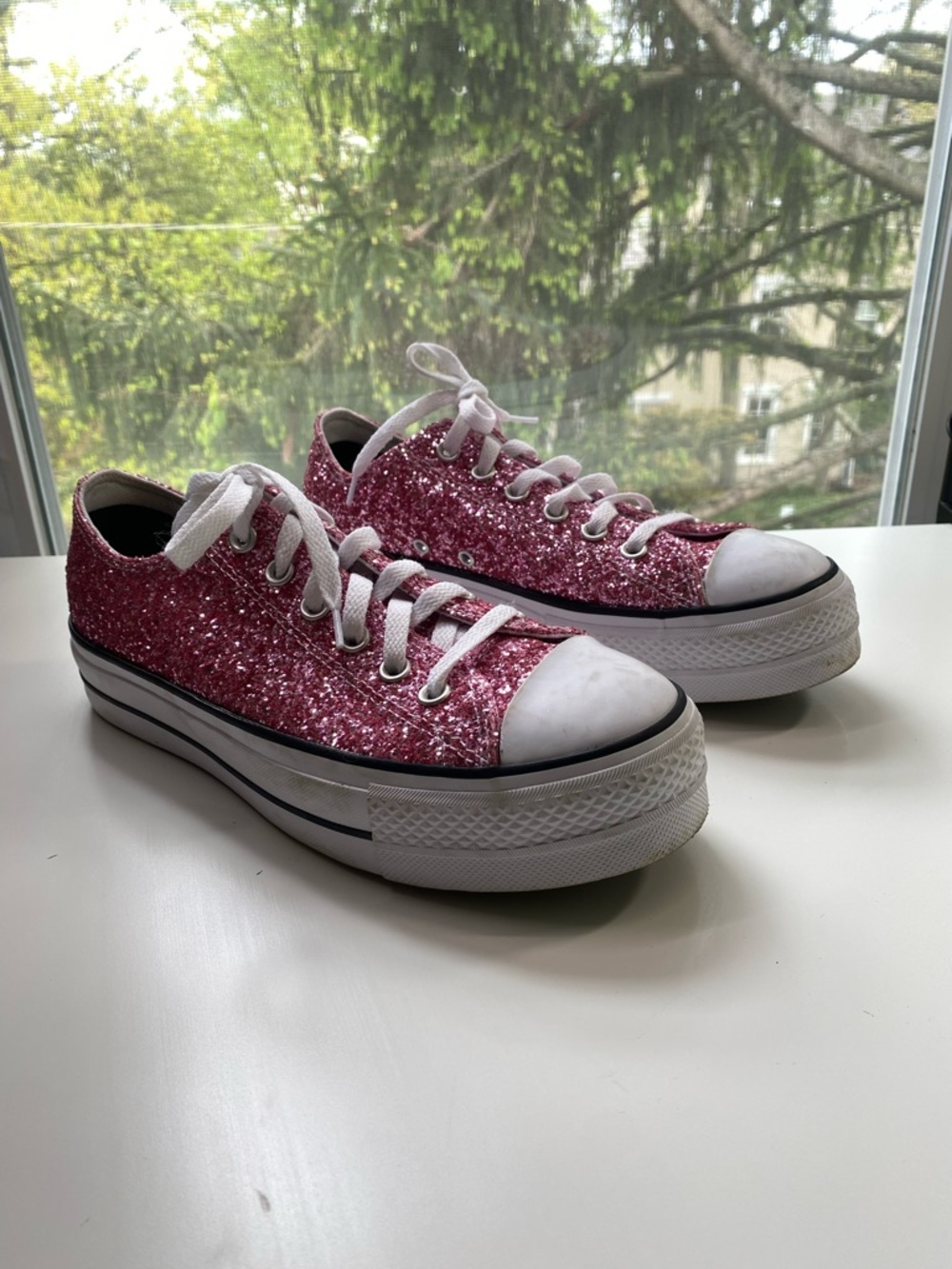 Pink Glitter Low-Top Platform Sneakers - Picture 2 of 10